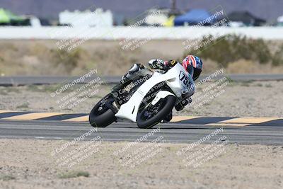 media/Oct-05-2025-CVMA (Sun) [[beeef4f201]]/Race 6-Formula Twins-Formula 40 UL/